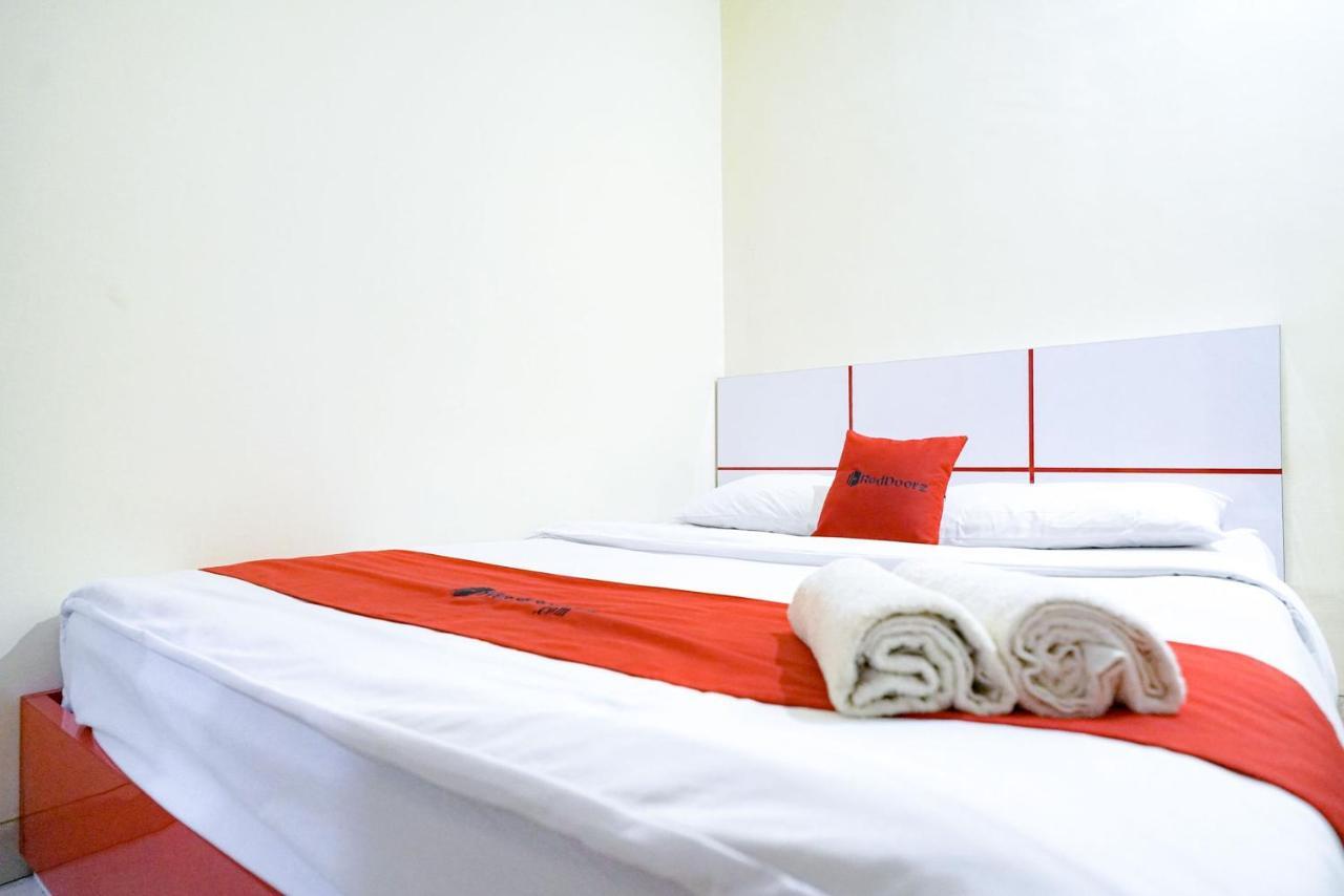Reddoorz At Buah Batu 5 Ξενοδοχείο Μπαντούνγκ Εξωτερικό φωτογραφία