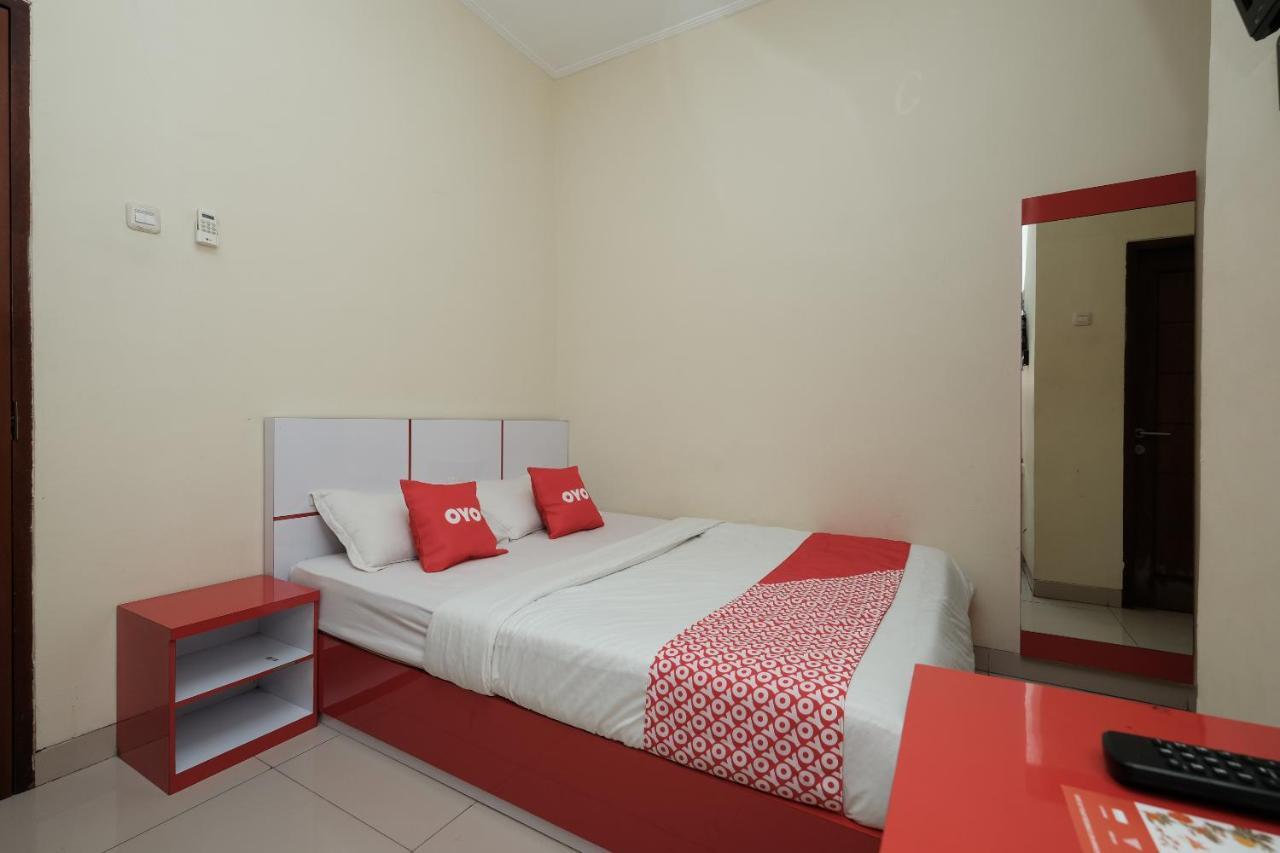 Reddoorz At Buah Batu 5 Ξενοδοχείο Μπαντούνγκ Εξωτερικό φωτογραφία