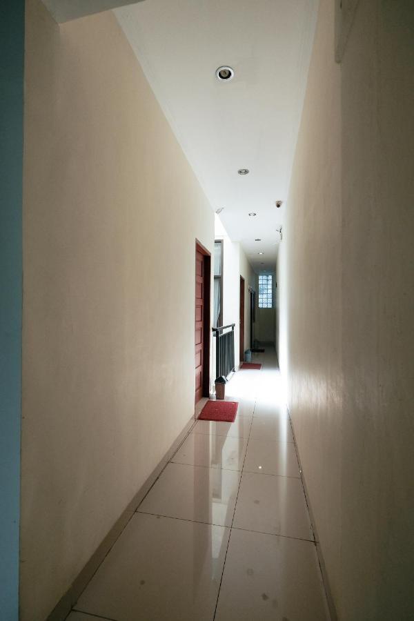 Reddoorz At Buah Batu 5 Ξενοδοχείο Μπαντούνγκ Εξωτερικό φωτογραφία