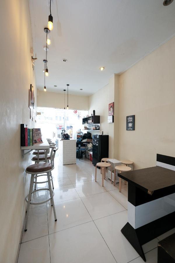 Reddoorz At Buah Batu 5 Ξενοδοχείο Μπαντούνγκ Εξωτερικό φωτογραφία